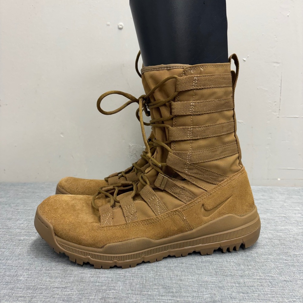 Nike SFB Gen 2 8" Tactical Boots Mens 10 Coyote Brown 922471-900 Combat Military